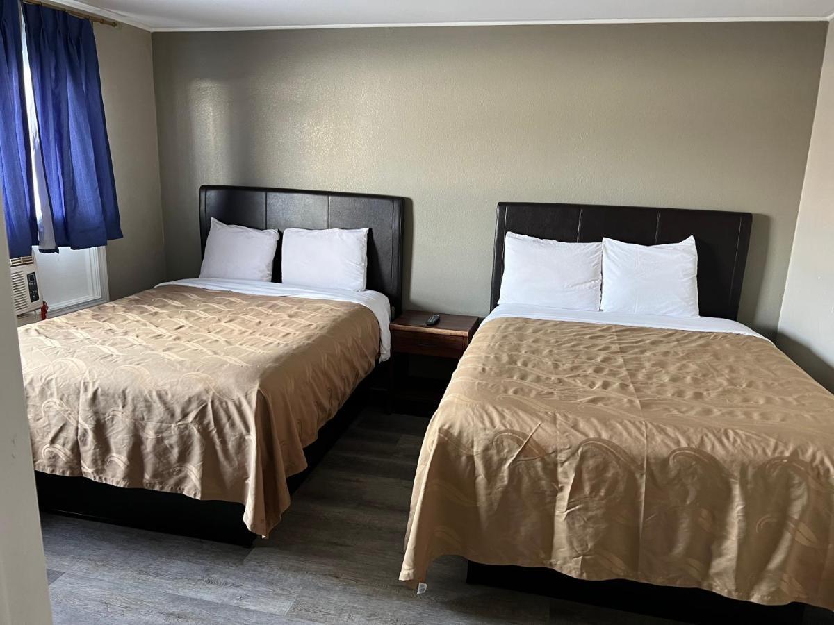 Timberly Motel Gaylord Dış mekan fotoğraf