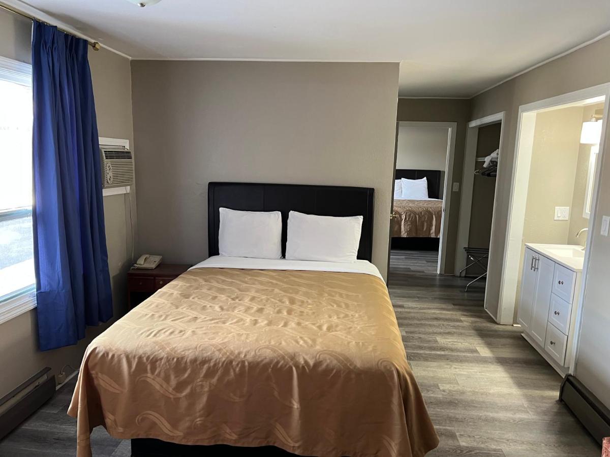 Timberly Motel Gaylord Dış mekan fotoğraf