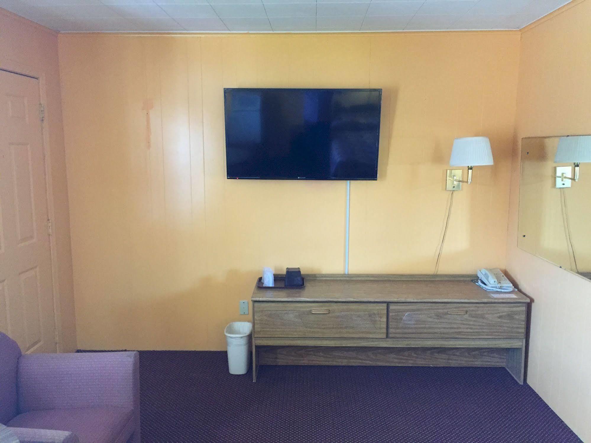 Timberly Motel Gaylord Dış mekan fotoğraf